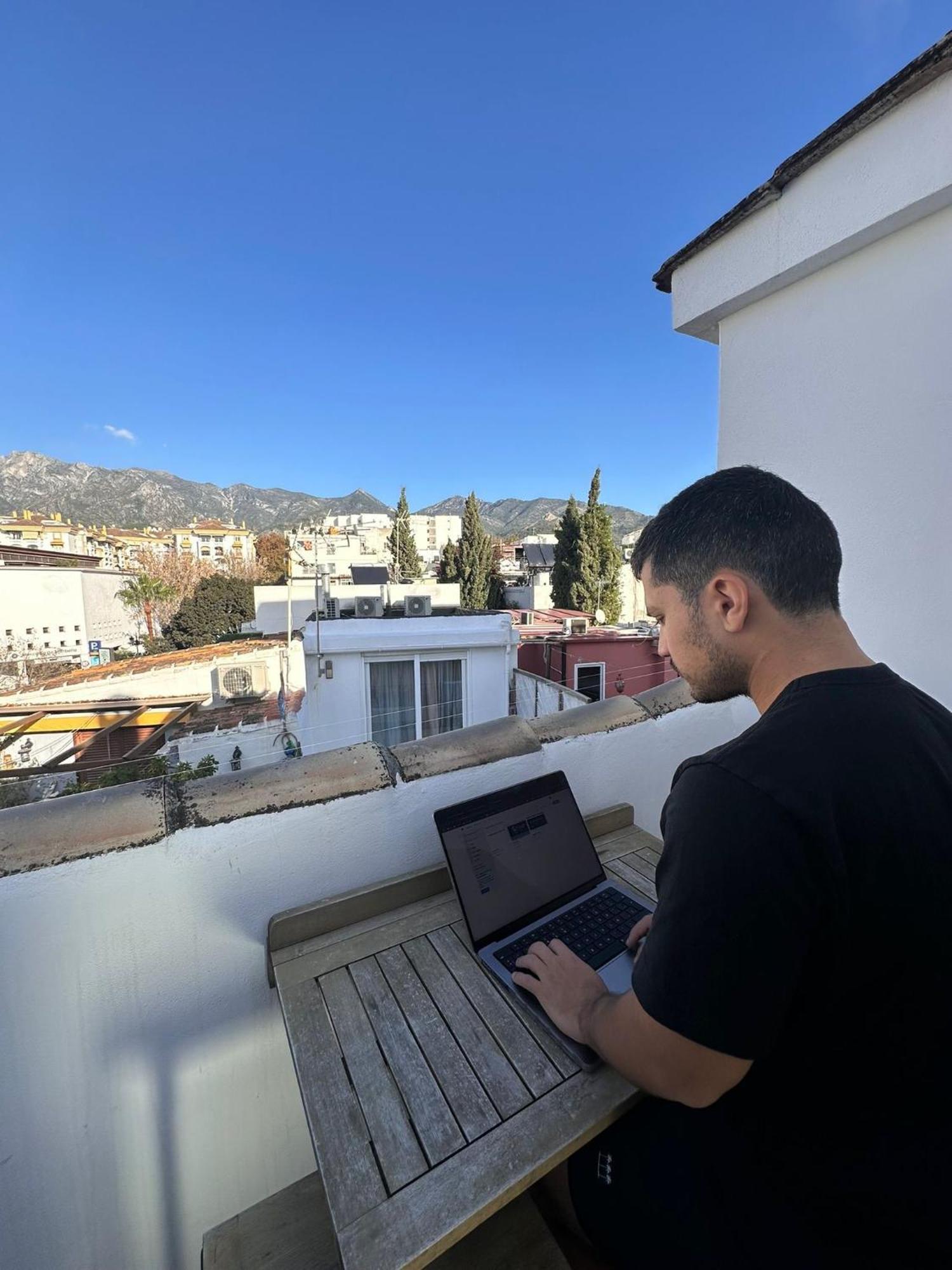 Peral Old Town Penthouse - Eaw Homes Marbella Buitenkant foto